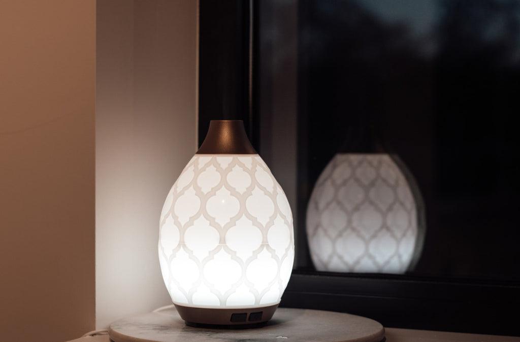 How Does a Diffuser Work: Take A Look Inside